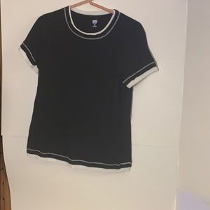 SJB petite medium women’s active shirt